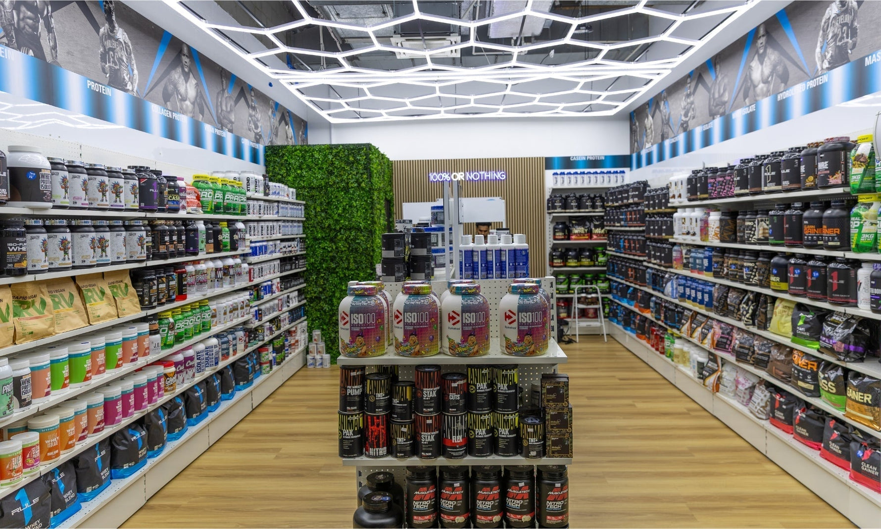 🌿 Supps247 South Wharf: Your One-Stop Wellness Shop.